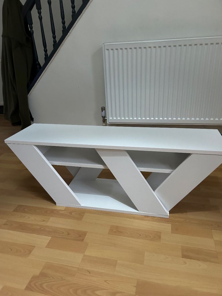 White Tv stand 