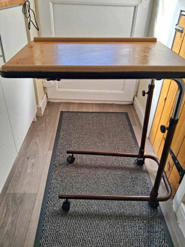 Overbed table