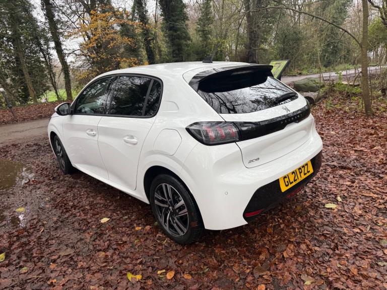 2021 Peugeot 208 1.5 BlueHDi 100 Allure 5dr HATCHBACK Diesel Manual