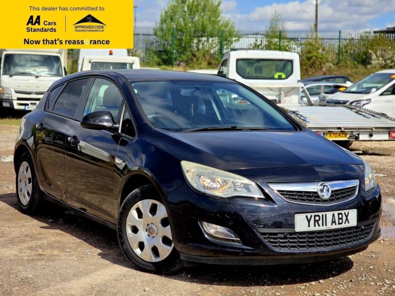 2011 Vauxhall Astra 1.6 16v Exclusiv Hatchback 5dr Petrol Auto Euro 5 (115 ps) Hatchback Petrol A...