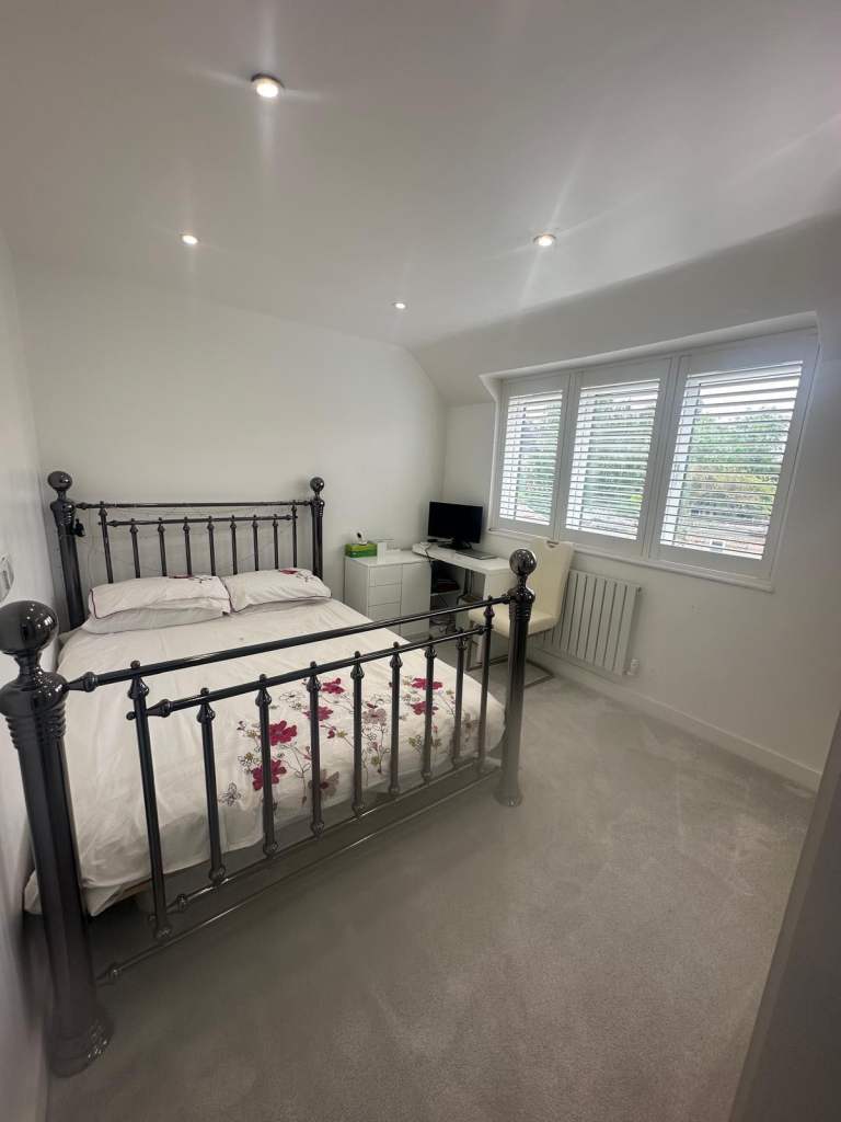 Brand new double room in a shared house - RM1 - All bills included