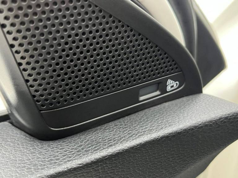 2024 MG MG HS 1.5 T-GDI 16.6kWh Trophy SUV 5dr Petrol Plug-in Hybrid Auto Euro 6 (s/s) (2 ESTATE ...