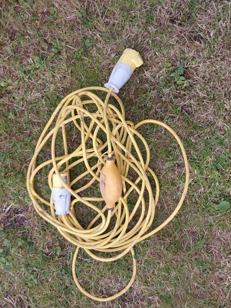15m 110V Extension Lead with Dual USB Charger – Boss Power