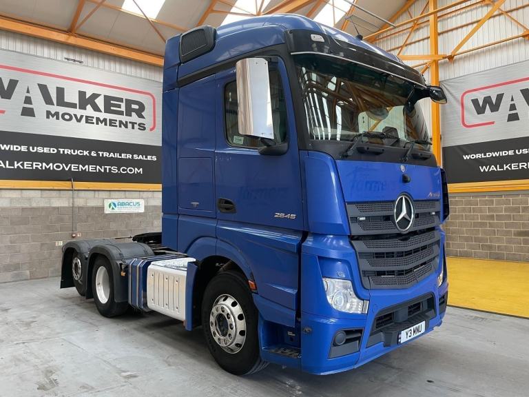 MERCEDES ACTROS 2645 STREAMSPACE *EURO 6* 6X2 TAG AXLE TRACTOR UNIT 