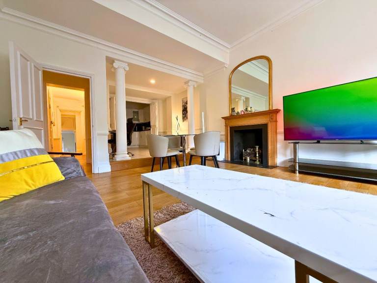 South Kensington + Knightsbridge + Garden Super King 2Beds 2Bath by Hyde Park & Royal Albert Hall