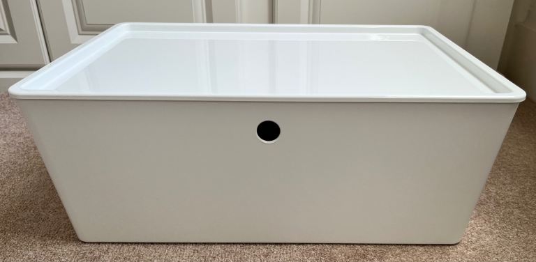 IKEA  Kuggis Gloss White Storage Box with Lid