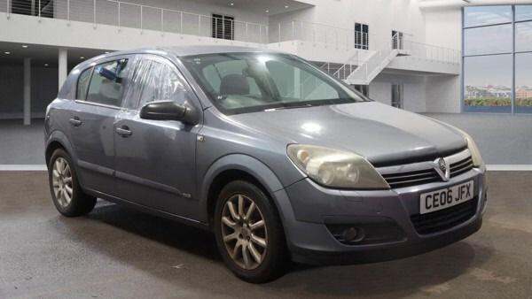 2006 Vauxhall Astra 1.6i 16v Design 5dr (Twinport) HATCHBACK Petrol Manual