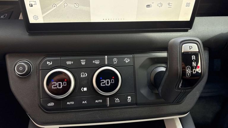 2024 Land Rover Defender 3.0 D350 S 90 3dr Auto ESTATE DIESEL Automatic