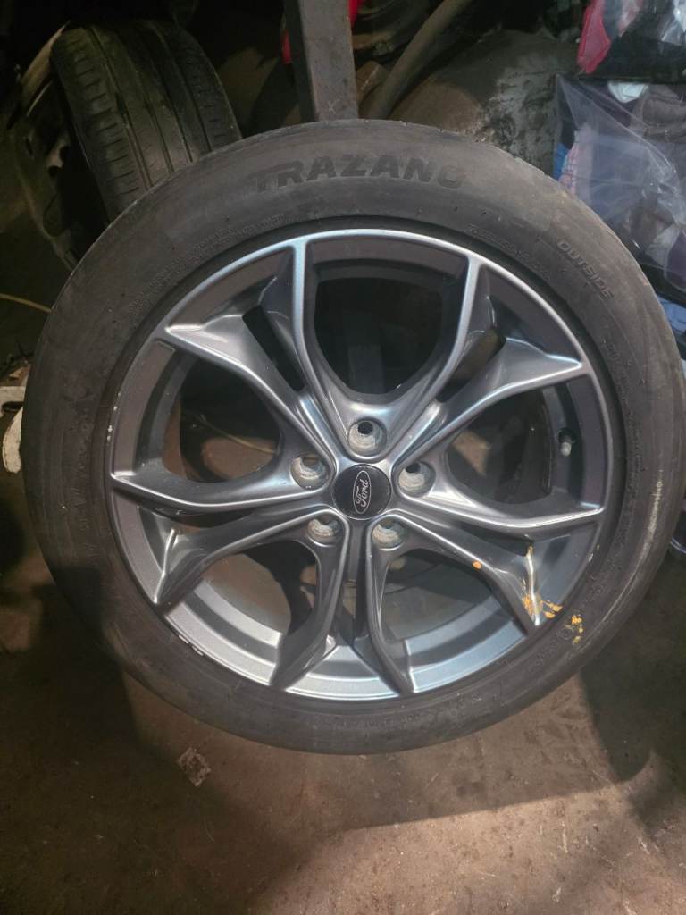 Genuine Ford rims. 17inch 5x108. Volvo, Jag, RangeRover 