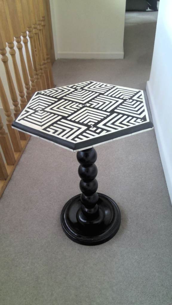 Hexagonal Side Table with Black and White Geometric Pattern