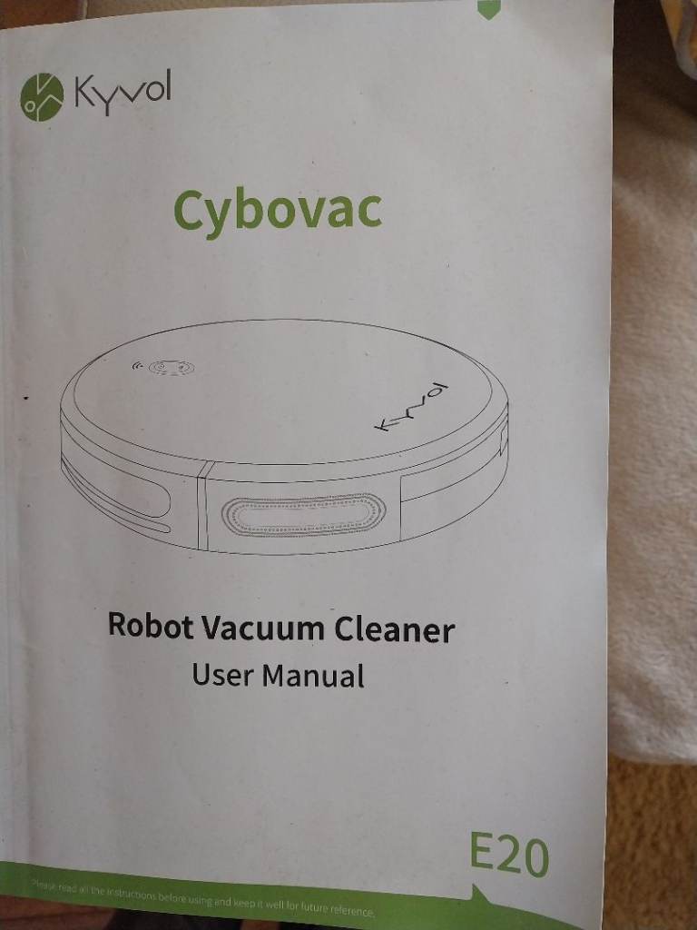 Remote control robot vacuum cleaner