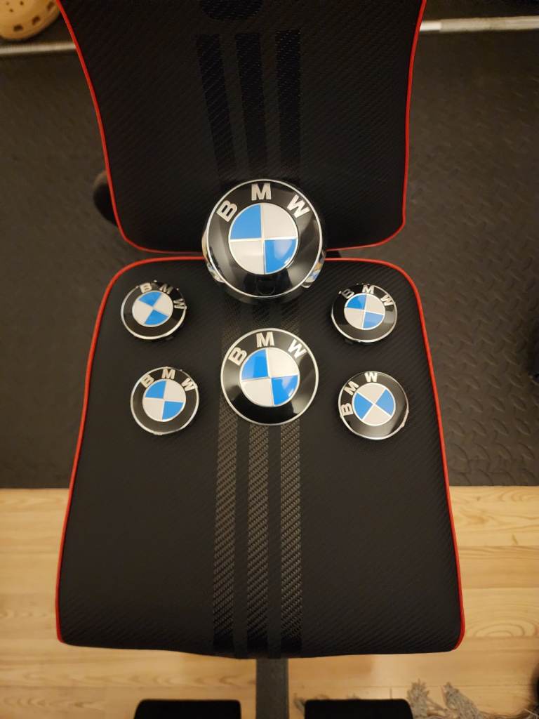 BMW 4 Series Badges Full Set good condition 