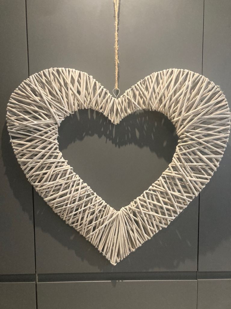 Large Wicker Heart