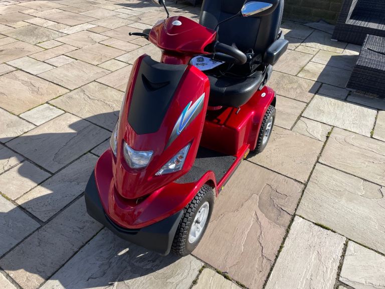 Drive  st6 8MPH mobility scooter 