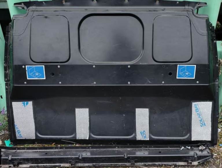 Mercedes Vito Bulkhead