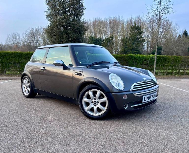 2006 MINI HATCHBACK 1.6 Cooper Park Lane 3dr HATCHBACK Petrol Manual