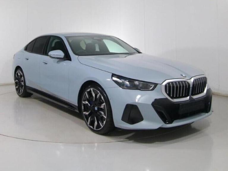 BMW 5 SERIES 530e M Sport 4dr Auto