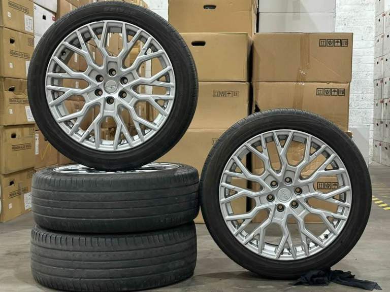20" VELARE VLR-6T WHEELS & TYRES FOR TRANSIT CUSTOM 6X120