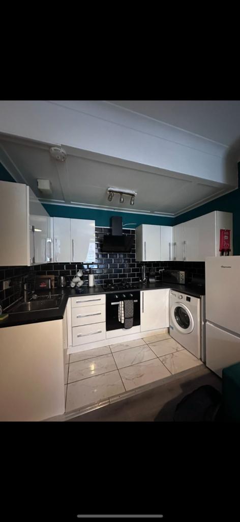 Albion Place main entrance property - newly done kitchen and bathroom