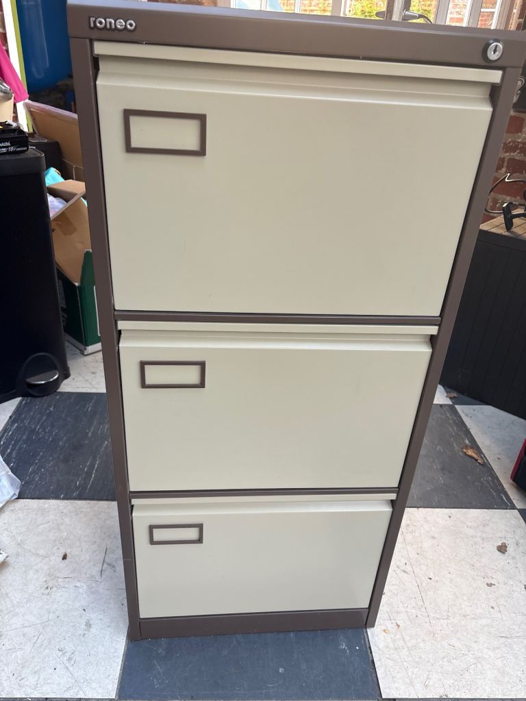 Roneo 3-Drawer Filing Cabinet – Brown and Cream, Good Condition