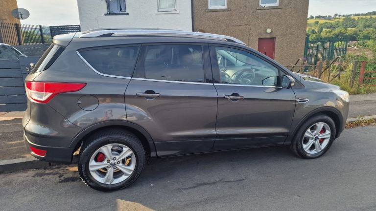 Ford, KUGA, Hatchback, 2015, Manual, 1997 (cc), 5 doors