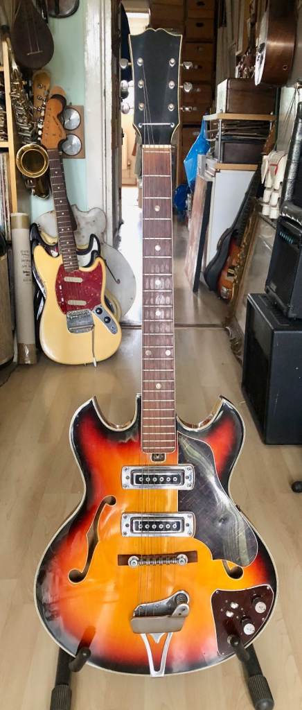 TEISCO / KAWAI HOLLOW BODY GUITAR. MODEL 339 / EP-8T. 1960s/70s