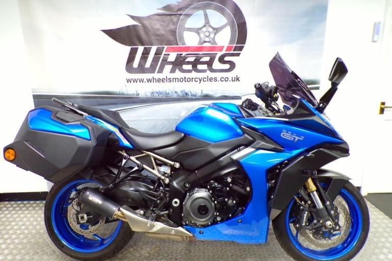 2022 SUZUKI GSX-S1000GT SPEC UP TO PLUS MODEL