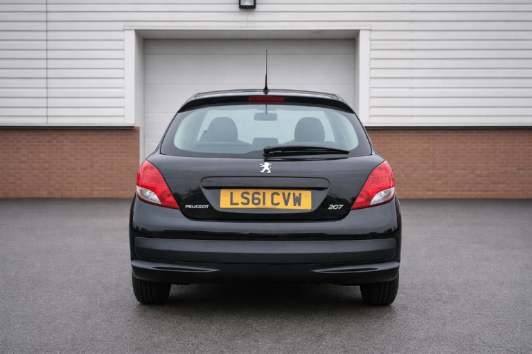 Peugeot, 207, Hatchback, 2011, Manual, 1360 (cc), 5 doors