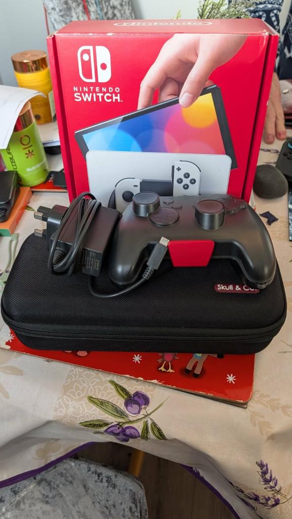 Nintendo Switch OLED Bundle