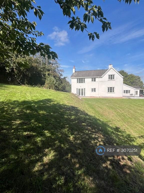 4 bedroom house in Bampton, Tiverton, EX16 (4 bed) (#3070251)