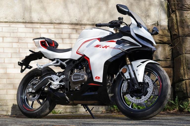 QJMotor SRK 421 RR 2026