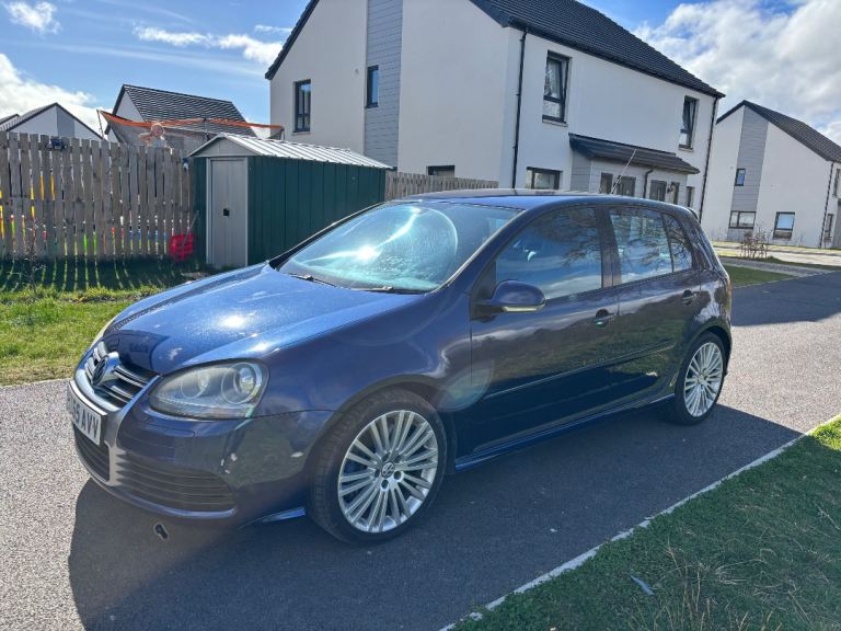 VW GOLF R32