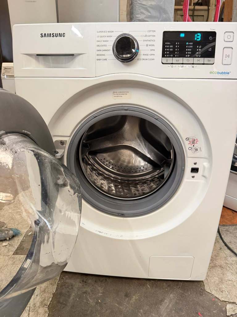  Washing Machine – Good Condition, White