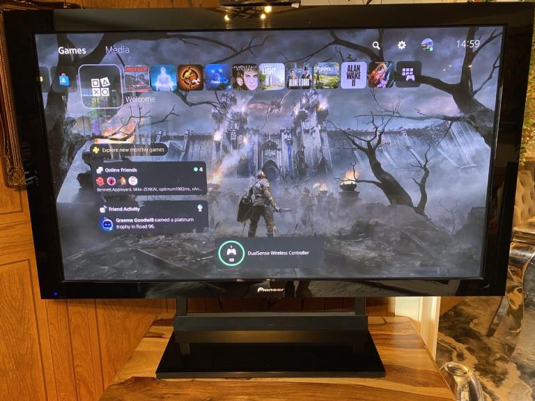 PIONEER KURO DPD-LX5090 PLASMA TV MONITOR WIRRAL