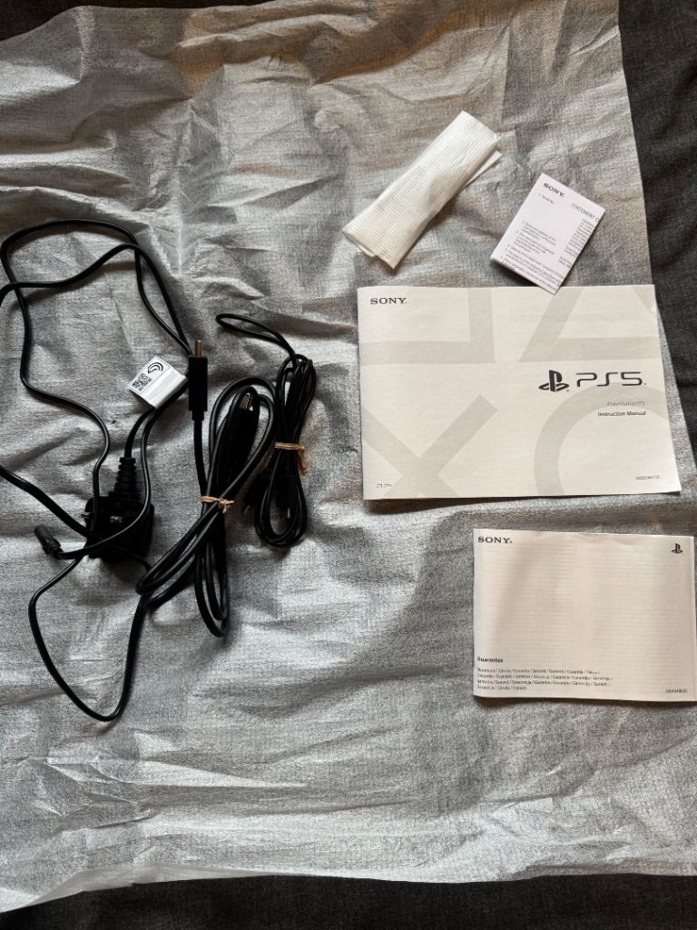 PlayStation 5 console disc-slim console