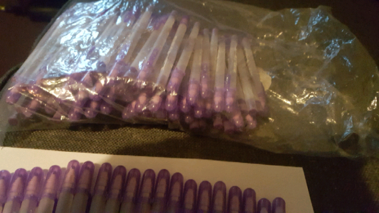 Sakura Silver Shadow purple Gelly Roll pens