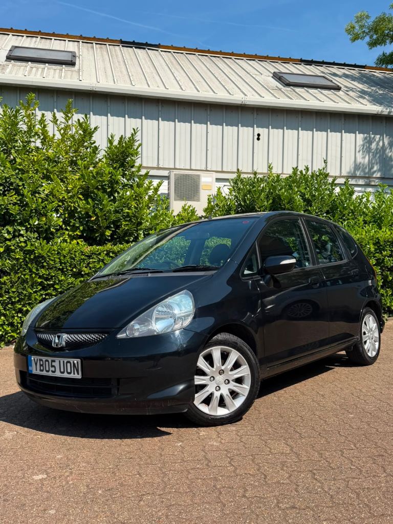 Honda, JAZZ, Hatchback, 2005, Semi-Auto, 1339 (cc), 5 doors