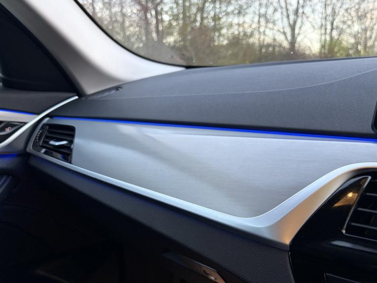 BMW 5 SERIES 2.0 530e SE Saloon 2018