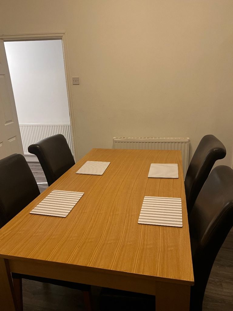 Dining table and four chairs 