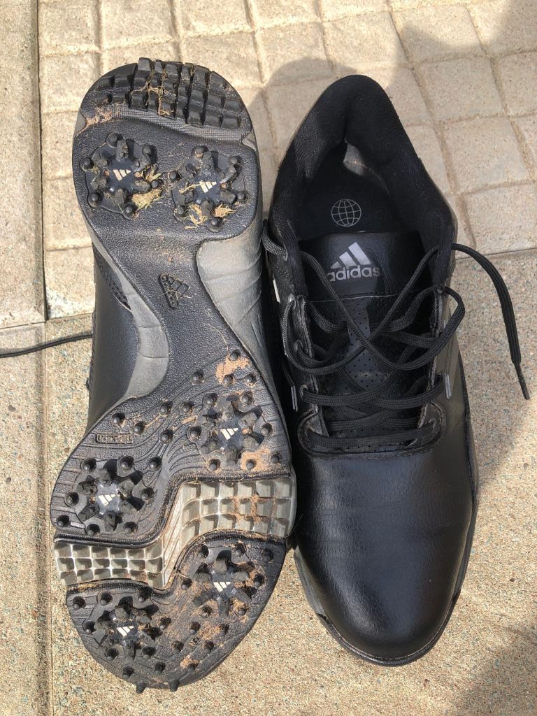 Adidas golf shoes size 8