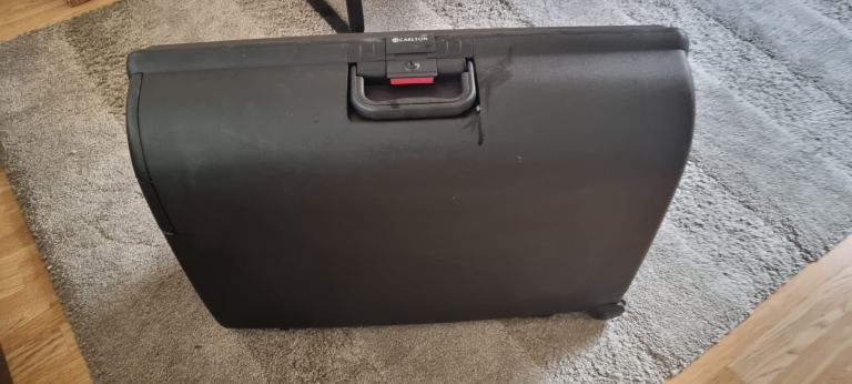 Carlton suitcase