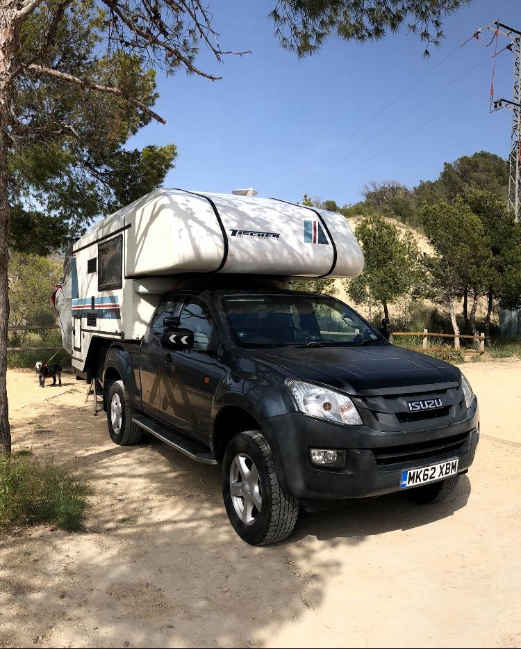 Isuzu, D-MAX - 2.5 - 4x4 & Tischer 260