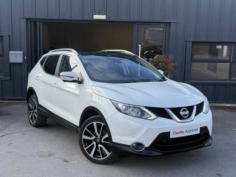 Nissan Qashqai dCi Tekna SUV Diesel Manual