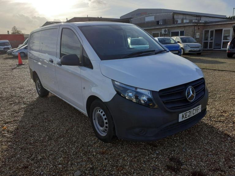 2021 Mercedes-Benz Vito 110CDI Progressive Van PANEL VAN DIESEL Manual