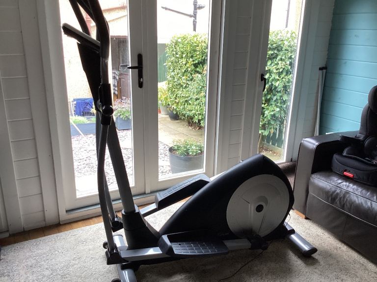 JTX Cross trainer