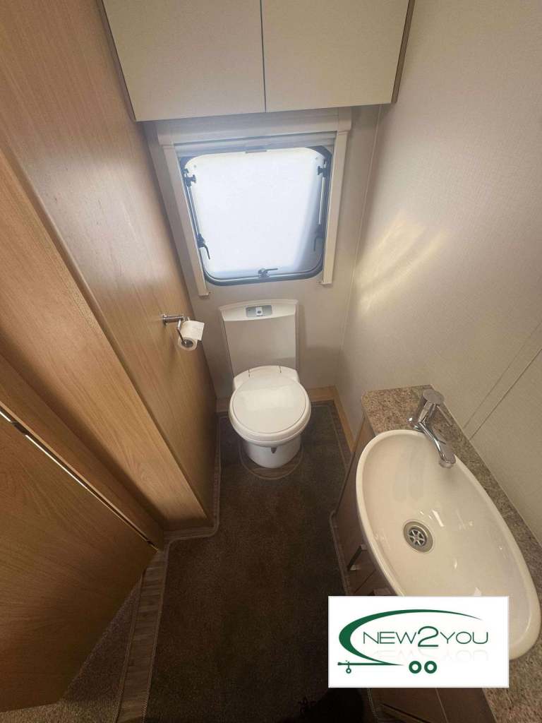 2012 Elddis Avante 574 4 Berth Fixed Singles Caravan - STOCK E131