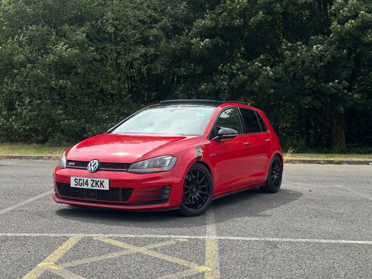 Volkswagen, GOLF, Hatchback, 2014, Semi-Auto, 1984 (cc), 5 doors