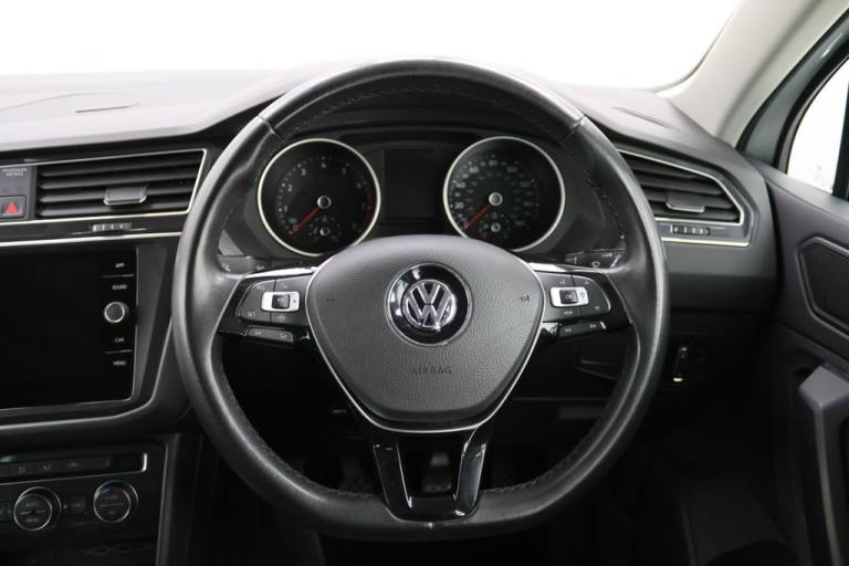 2019 Volkswagen Tiguan 1.5 TSI EVO SE SUV 5dr Petrol Manual Euro 6 (s/s) (150 ps) ESTATE Petrol M...