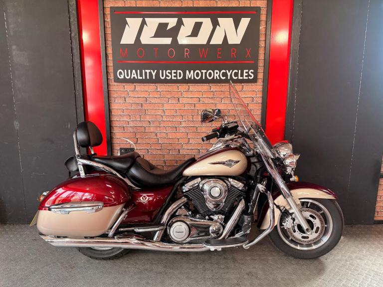 2009 Kawasaki VN1700 Vulcan nomad classic tourer