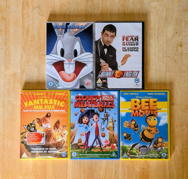 5x Kids / Family DVD Bundle (Johnny English Sealed, Fantastic Mr Fox, Bee Movie...)